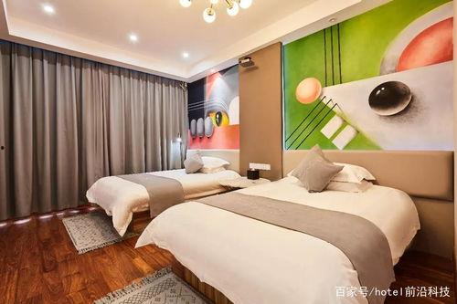 她成了酒店的网红老婆,她如何成为网红老婆的焦点人物